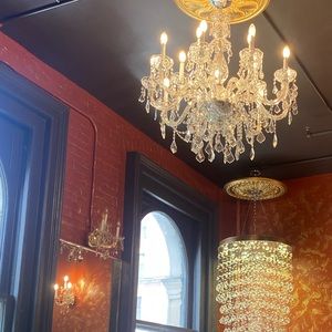 Meet your Posher, Bora